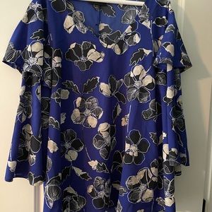 Lane Bryant lightweight top